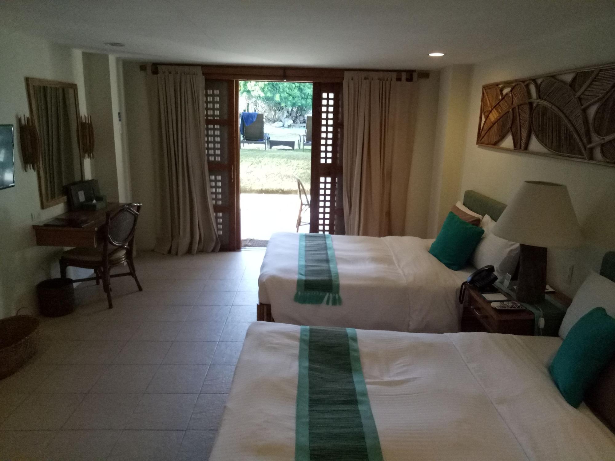 Bluewater Maribago Beach Resort Lapu-Lapu City Eksteriør bilde